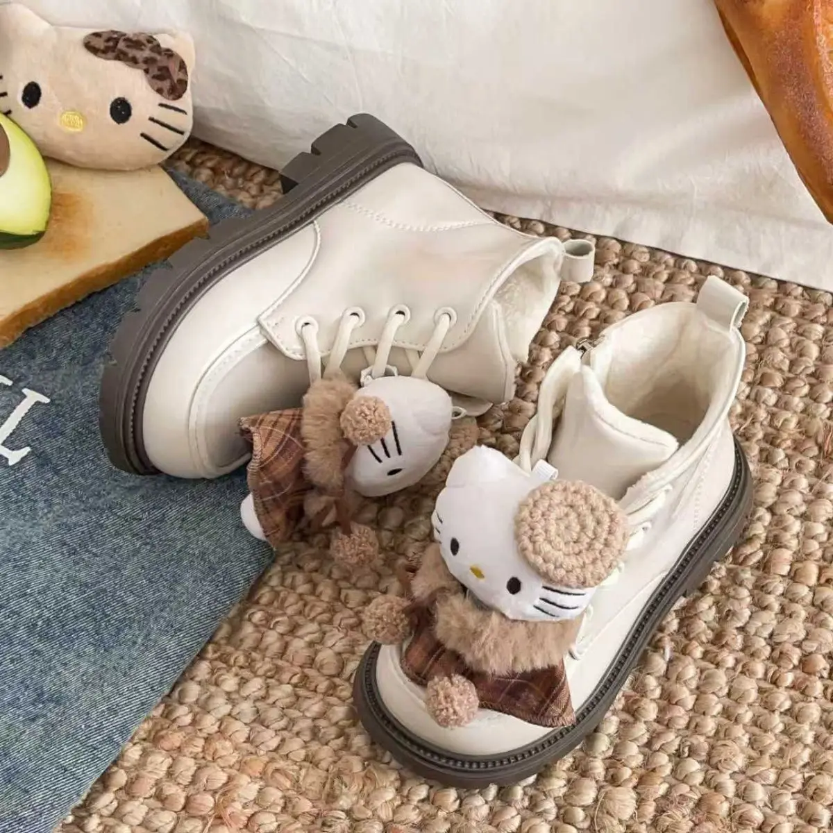 

Sanrio Girly Heart Hello Kitty Cotton Shoes Anime Kawaii Girls Ins Fashion Snow Boots Cute Cartoon Waterproof Shoes Gifts