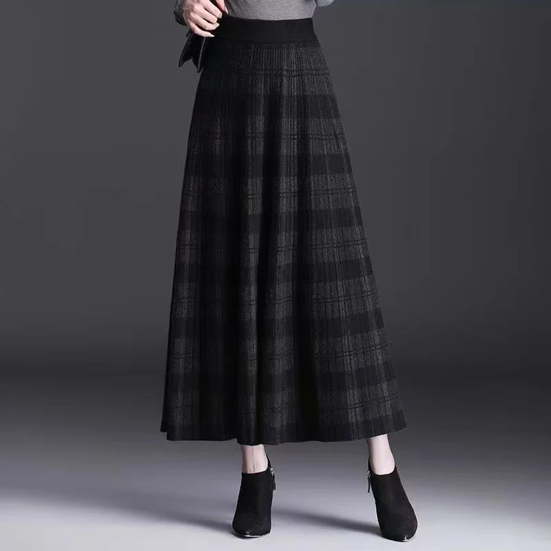 Women Checkered Knitted Skirt Autumn Winter Elastic High Waist A-line Long Skirt Female Thicken Plaid Knitted Sweater Skirts