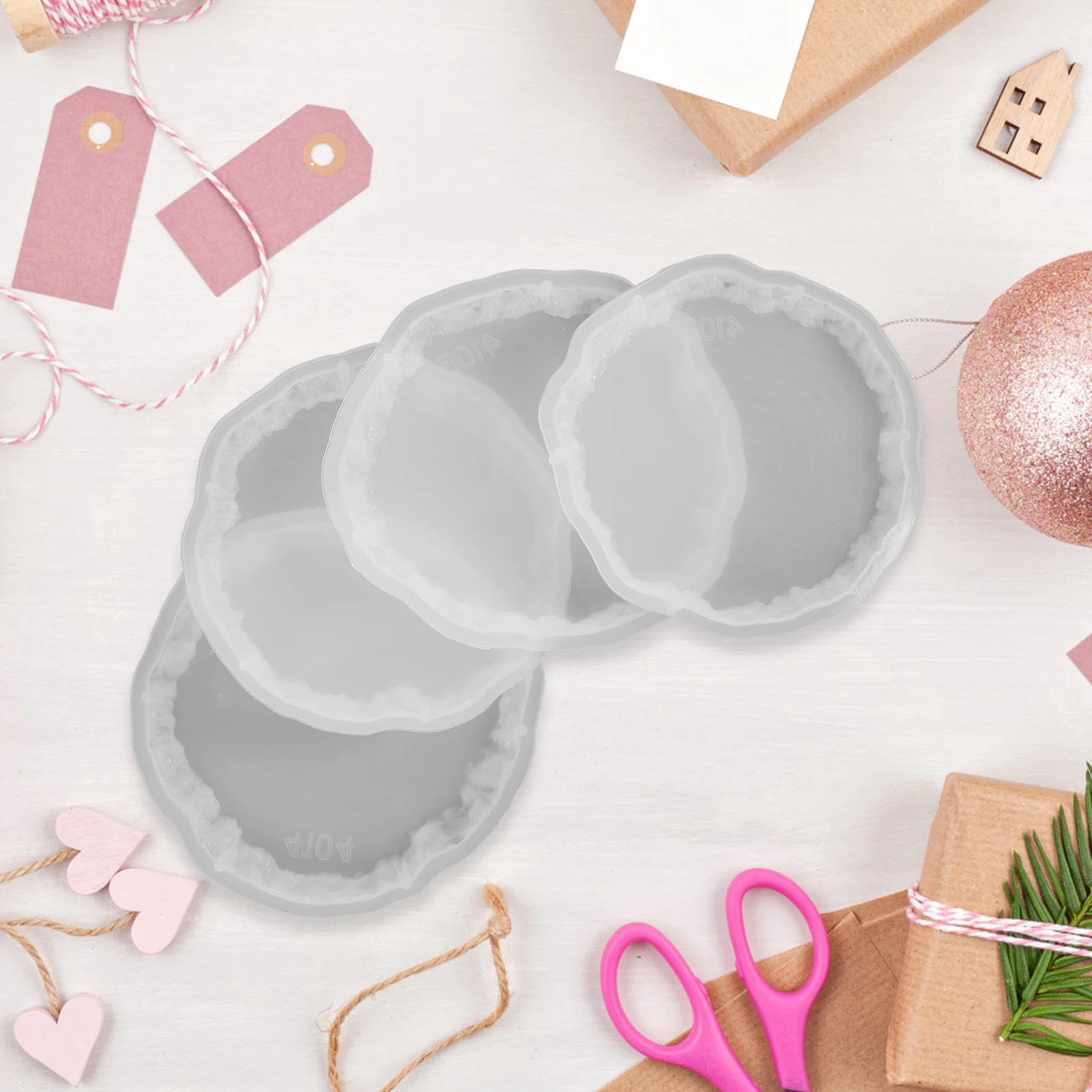 

4Pcs Crystal Cluster Silicone Mold DIY Coaster Resin Casting Cup Mat Mold for Epoxy Resin Crafts Coaster Molds