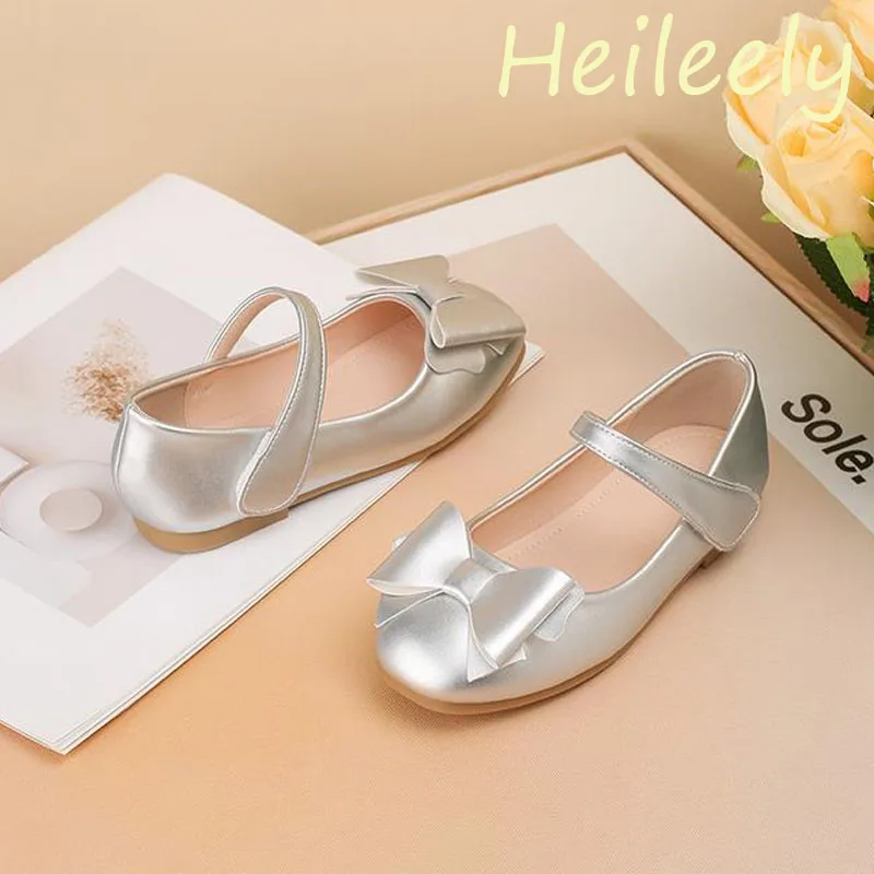 

2024 New Kids Shoes for Girl Round Toe Silver Color Children Perform Rubber Buttom Flats 27 28 29