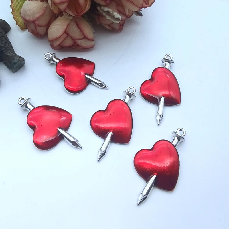 5pcs Diablo Gothic Jewelry Piercing Wounded Heart Red Oil Drop Handmade Accessories Punk Jewelry 38*21mm