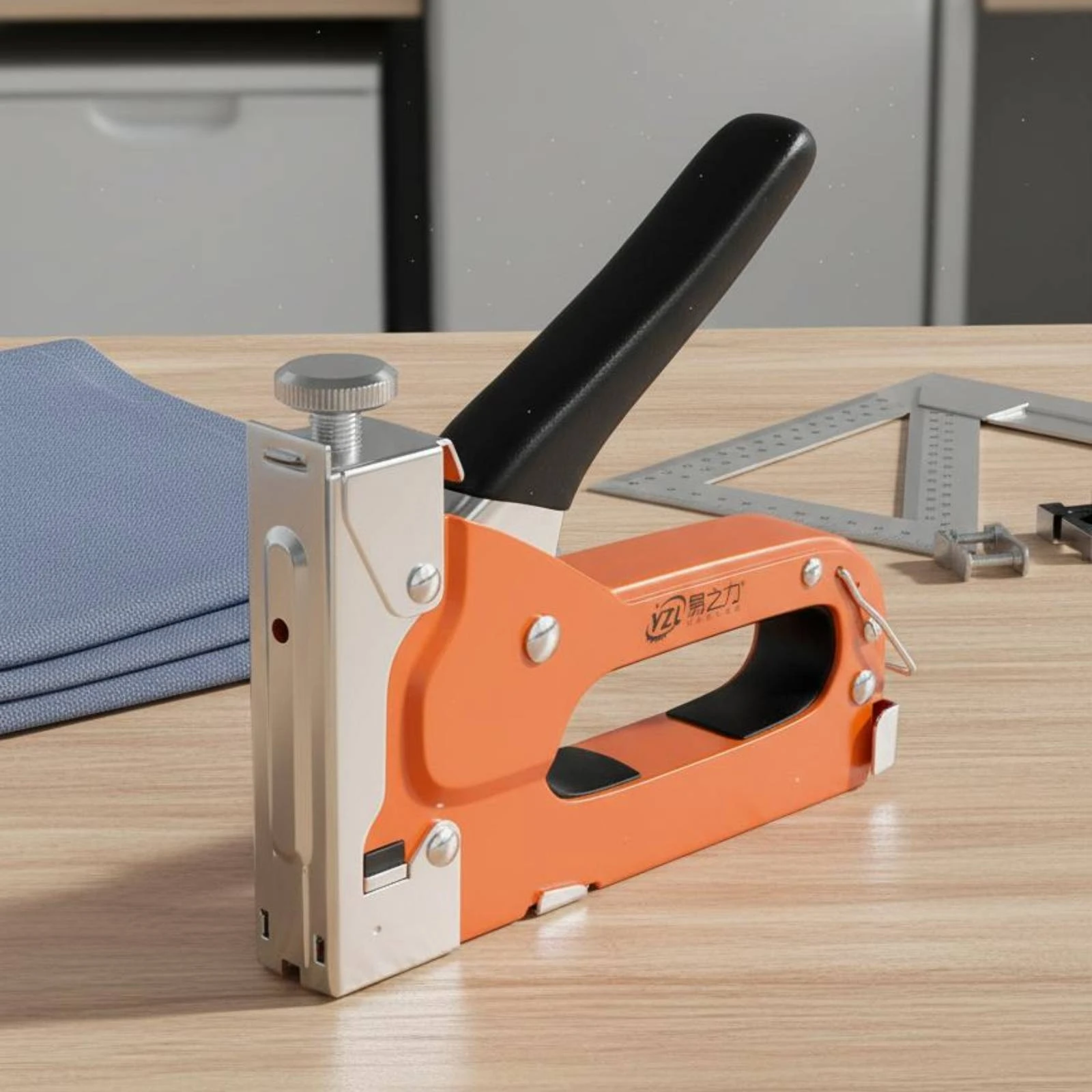 Threetriple-Function Staple Front-Loading Heavy-Duty Staple Heavy Duty Stapler Metal Body Handheld Stapler for Woodworking