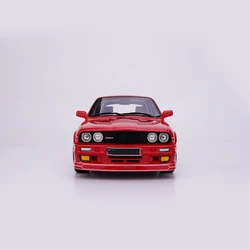 Bmw e30 b3ツーリングステーション,1:18スケール,シミュレーションカーモデル,ディスプレイ,静的装飾,ギフト,お土産,オリジナルコレクション