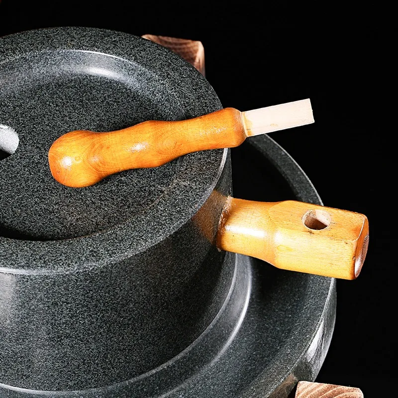 Fresadora de piedra de mantequilla de maní Matcha Spice Laurel Tahini