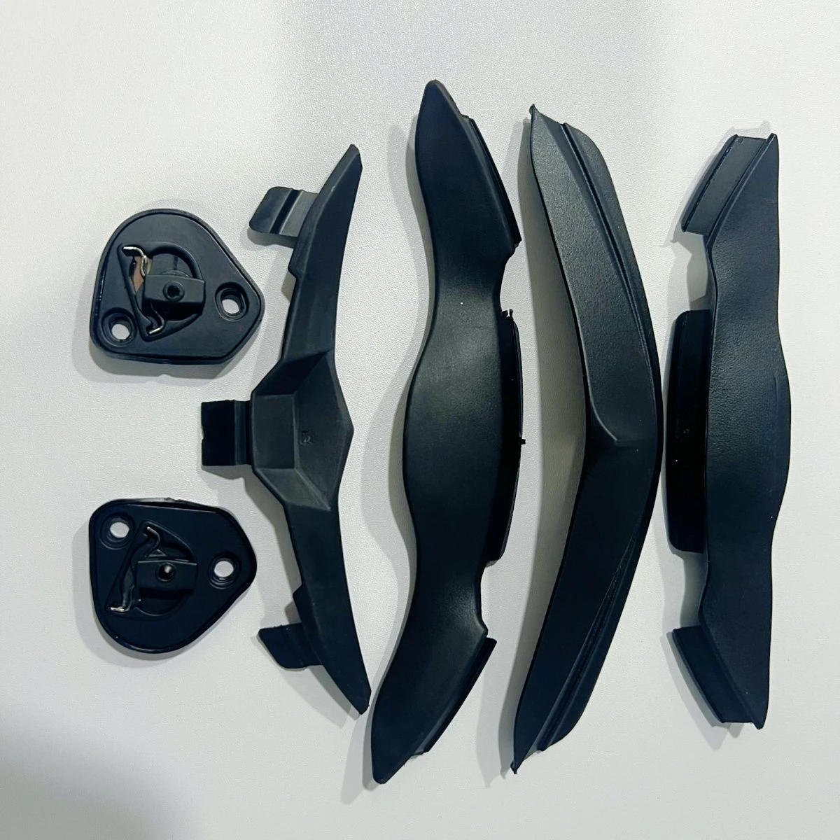 

Base For SHOEI Z7 Chin X14 X15 Nose Seal Protection Z8 Helmet Accessories Modify Helmet Parts & Accessories