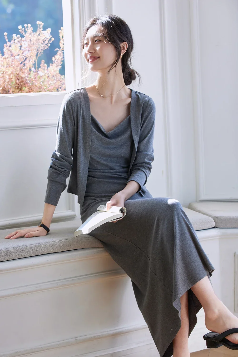

VIMLY Women's Office Lady 2 Piece Set 2025 Spring Knitted Camisole Tank Dresses Casual Loose Cardigan Coat Simple Matching Set