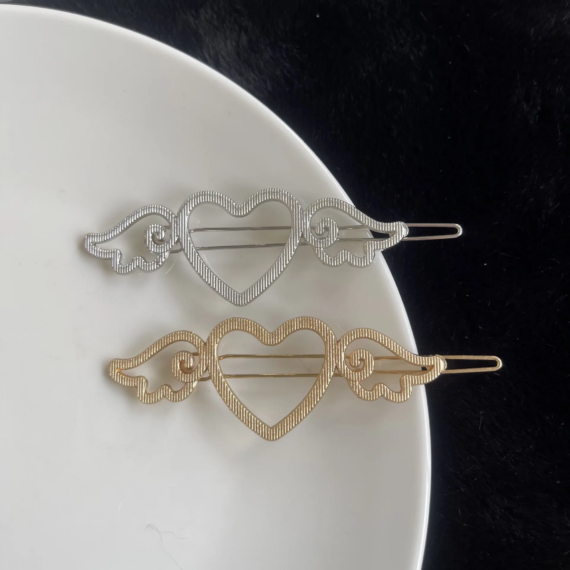 Instagram Japanese and Korean alloy duckbill clip angel love hair clip female gold silver love student side clip girl hair