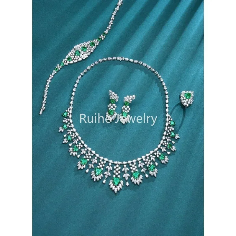 Ruihe 925 Silver Necklace for Women 18.86ct Heart Shape Lab Grown Emerald Gems Simulated Diamond Zirconia Jewelry Gift Wedding