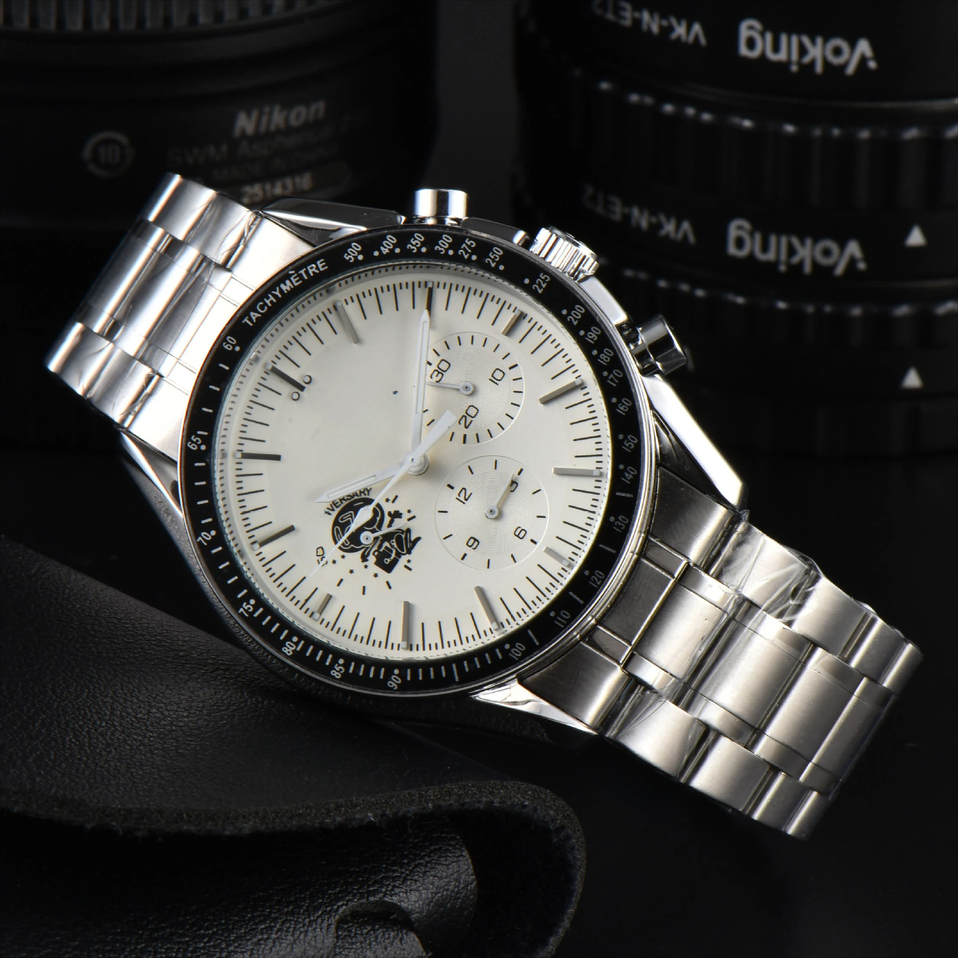 ساعة كلاسيكية بتصميم الأزياء الجديدة وتر أرض الإنسان كوارتز تقويم الأعمال نوع ساعة عادية