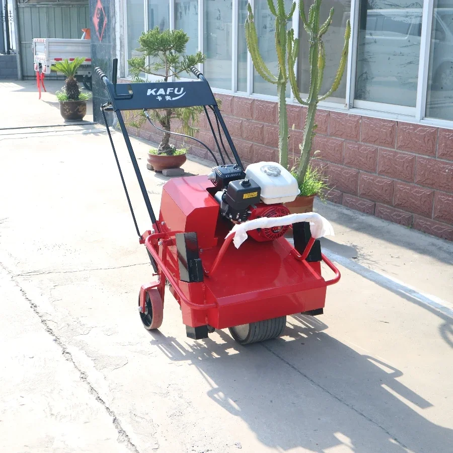 Self-propelled grass drilling punching machine multi-functional gasoline engine lawn coring aerator