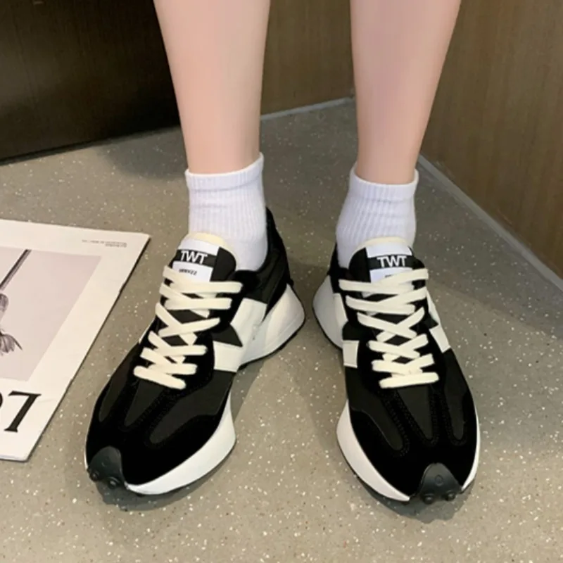 2024Womens Spring New Style Fashion Color Matching Designer Thick Sole Comfortable Casual Shoes Outdoor Walking Vulcanized Shoes