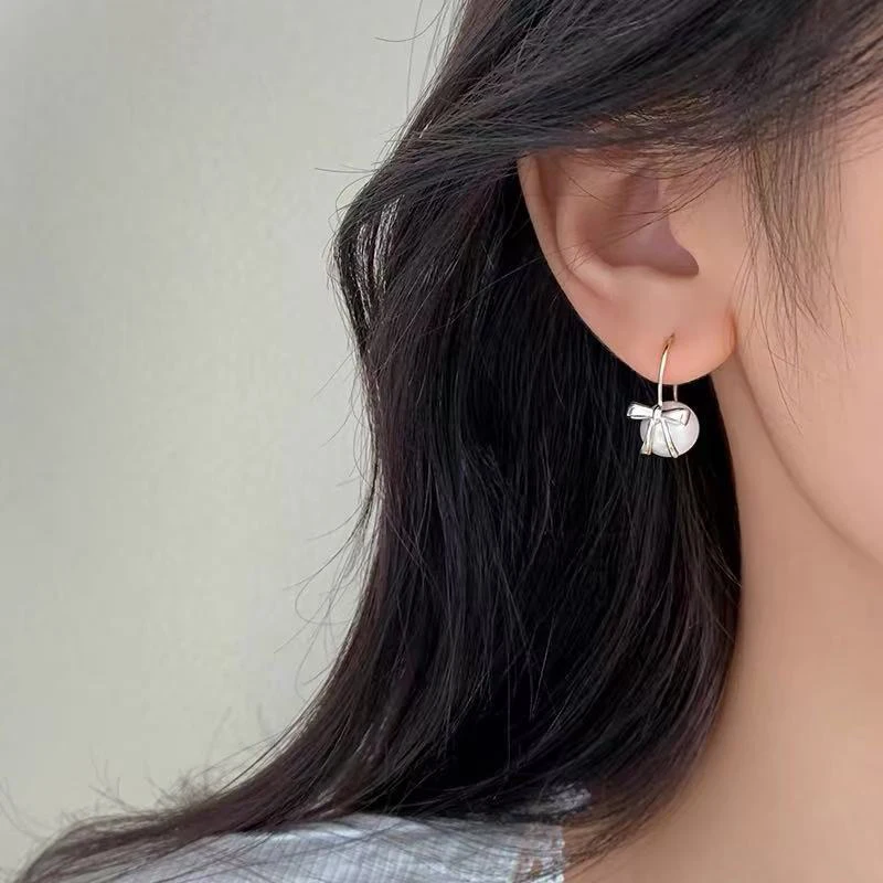 Real 925 Sterling Silver Bowknot Pearl Stud Earrings For Women Wedding Classic Fine Jewelry Light Luxury accessories view 6