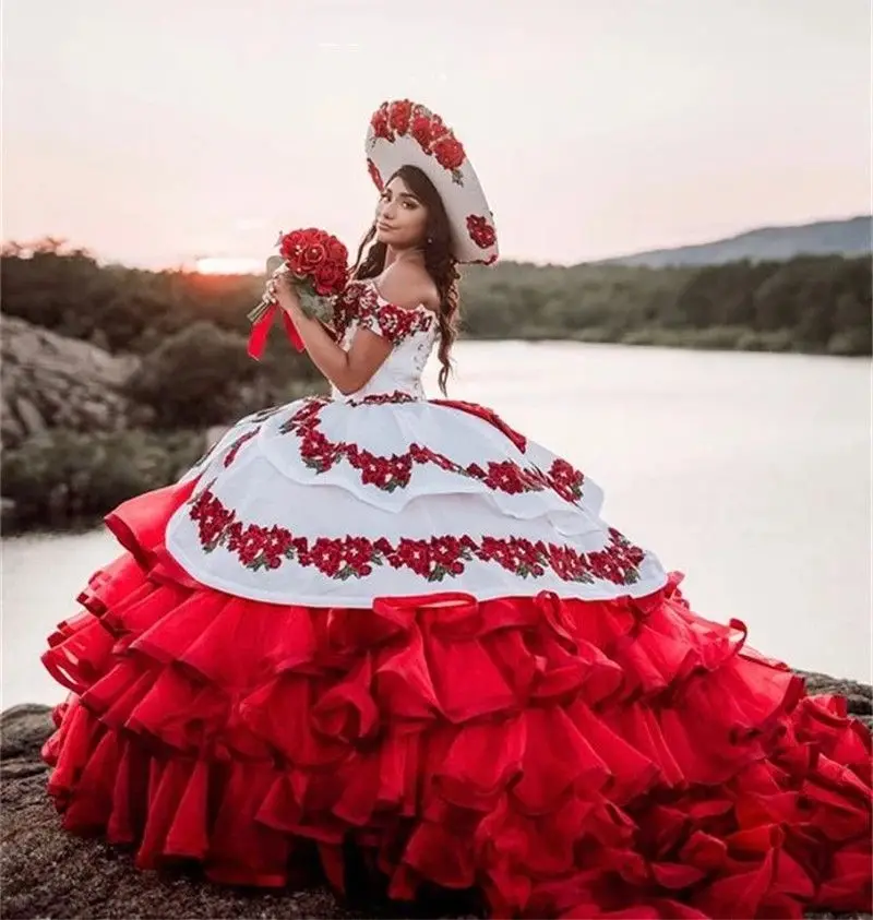 

Lorencia Red White Embroidery Charro Quinceanera Dress 2024 Pearls Beads Mexico Corset Sweet 16 Vestidos De XV 15 Anos YQD429