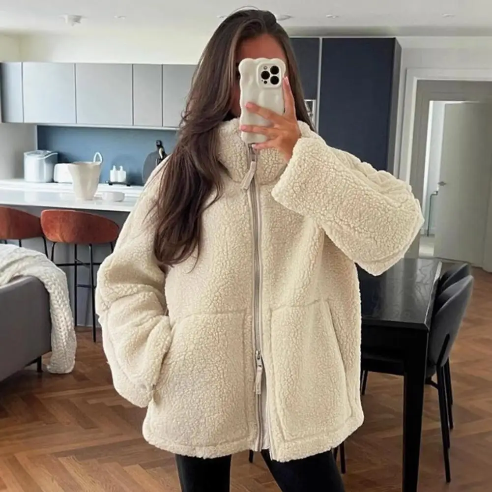 Winter Chic Girl Lamb Fleece Women's Short Jacket Zipper Long Sleeved Pocket Warm Coat Fashion High Street Female Outerwear