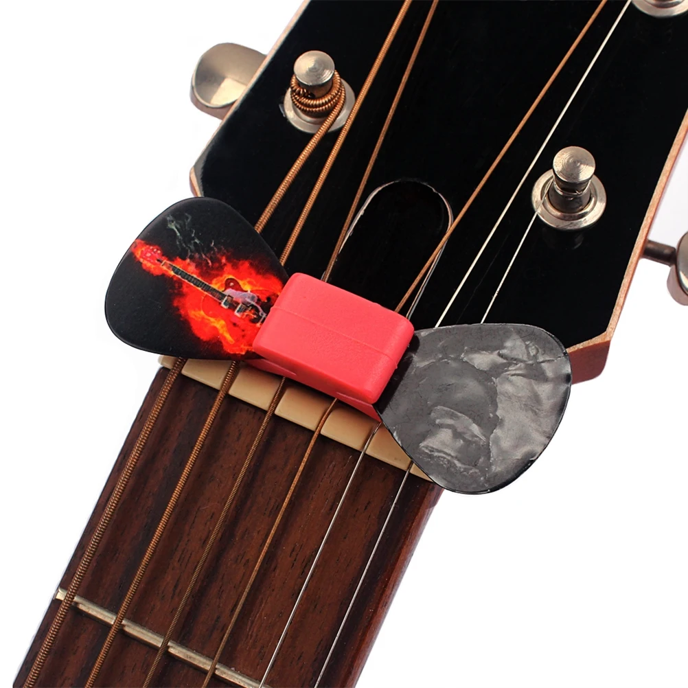 

5 Pcs Red Pick Clip Guitar Holder for Players Plectrum Clamp Gifts Pickholder Picks Portable Use