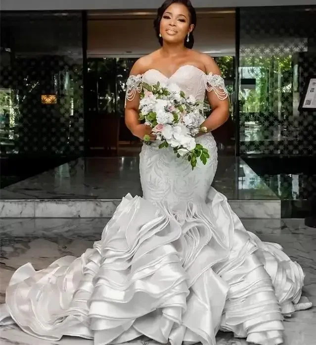 

Customized African Plus Size Mermaid Wedding Dresses Bridal Gown Ruffles Off Shoulder Lace Applique Tulle Sweep