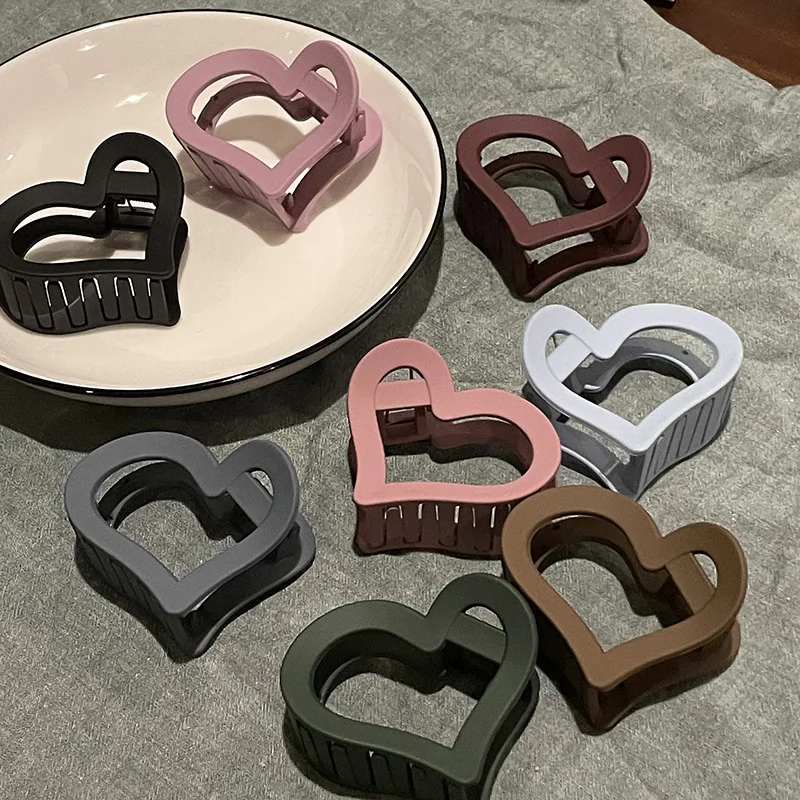 

Заколка для волос Love Grab, корейская заколка для волос, диск, заколка в виде акулы, захват для волос для девочек и женщин, головные уборы, инструменты для укладки волос, аксессуары