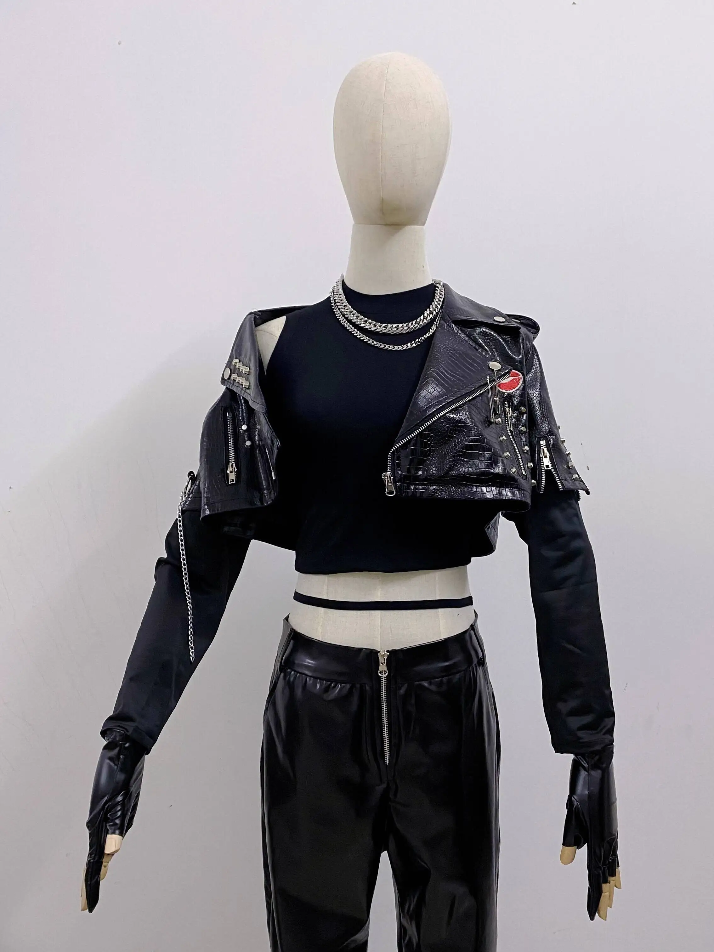 New Light And Night Osborn Xiao Yi Weird Quka Noodles Coat Game Anime Fiesta Carnival Halloween Cos Cosplay