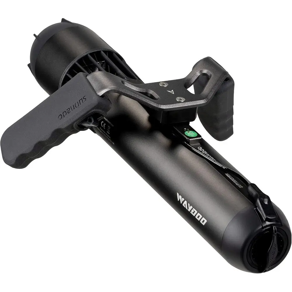 

Подводный скутер - черно-красная версия