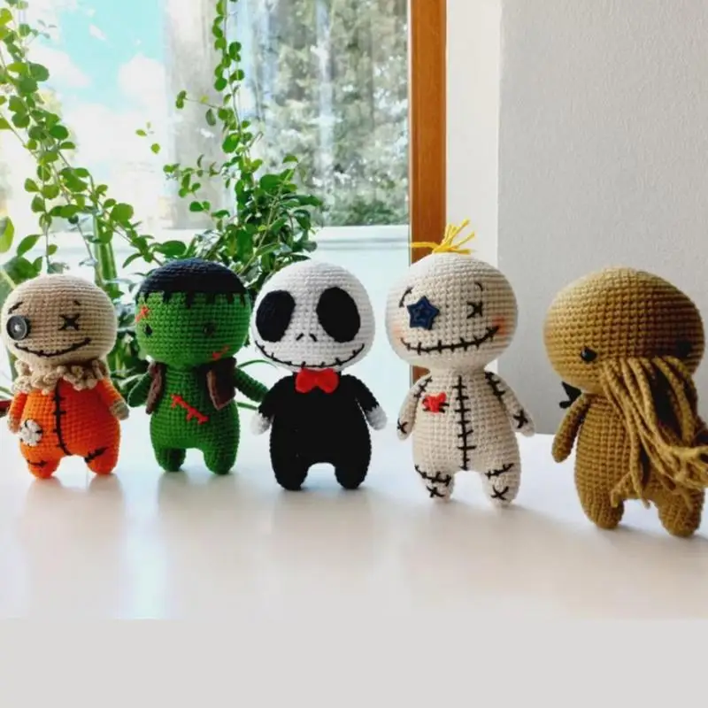 

Handmade Crochet Creepy Plush Doll Horror Theme Plushies Scream Night Parties Holiday Tabletop Decor Ornaments Party Favor