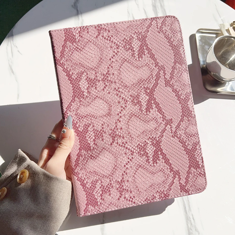 Luxury Snake Texture Stand Case For iPad 6 7 8 9 10th 11th Generation Case Air 3 4 5 Pro Mini 2025 A16 2026 10.2 10.9 11 Cover