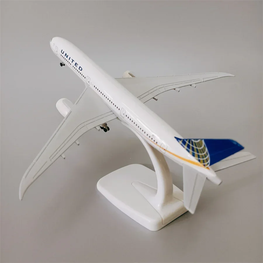 

19cm Alloy Metal Air American Airlines UNITED Boeing 787 B787 Airways Airplane Model Plane Model Diecast Aircraft with Wheels