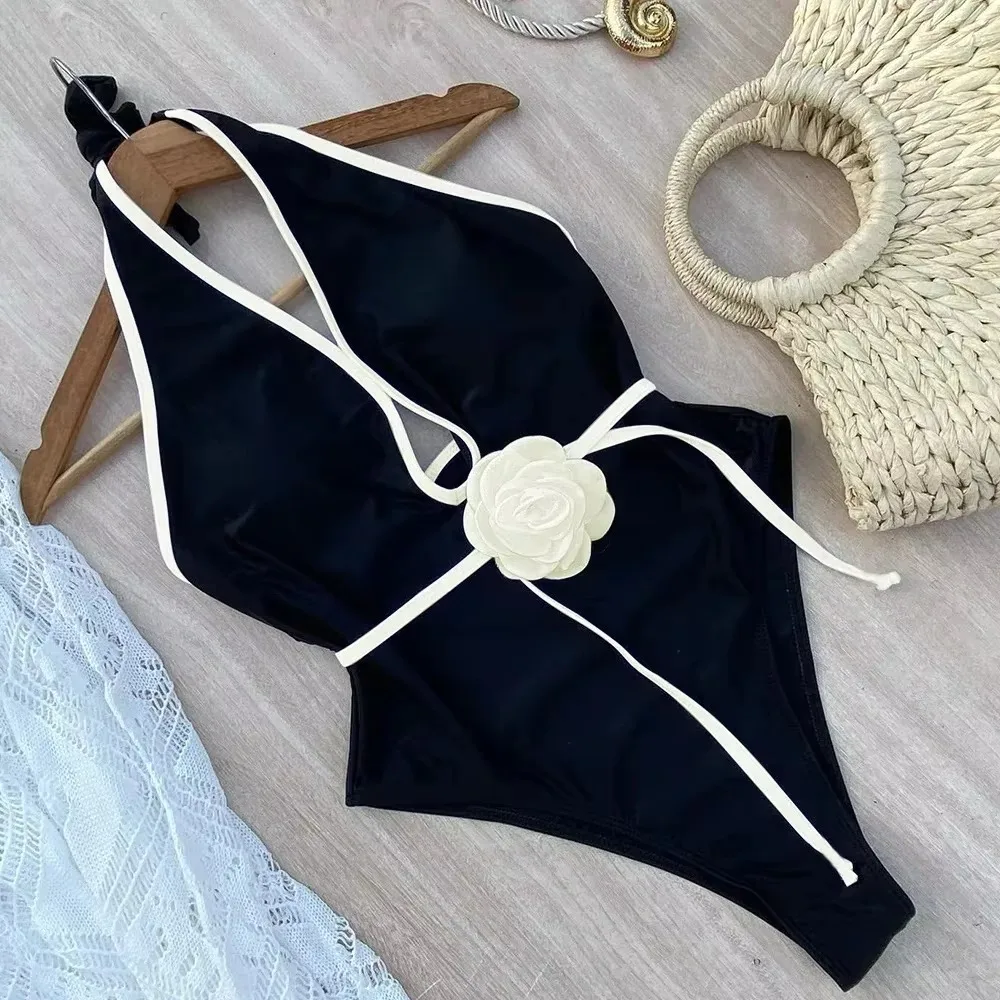 ชุดว่ายน้ํา One Piece Halter V คอ 3D ดอกไม้เข็มขัด Splicing ผู้หญิงชุดว่ายน้ําหญิง Monokini Bather ชุดว่ายน้ําว่ายน้ํา 2025