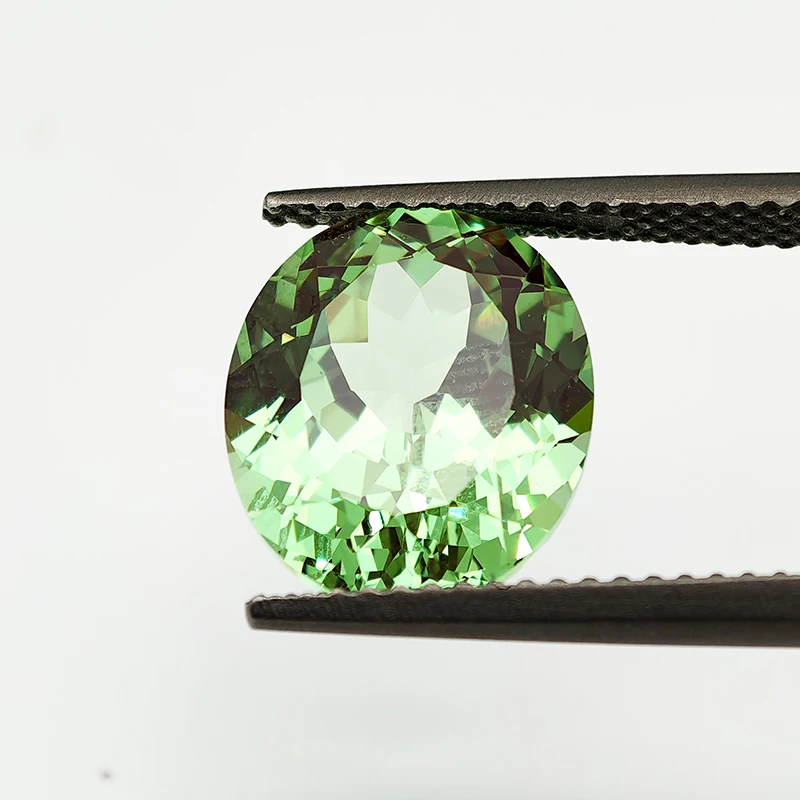 Picture 5: Light Green Yttrium Aluminium Garnet Loose Gemstone Oval Cut Lab Diamonds YAG Stones for Jewelry Making