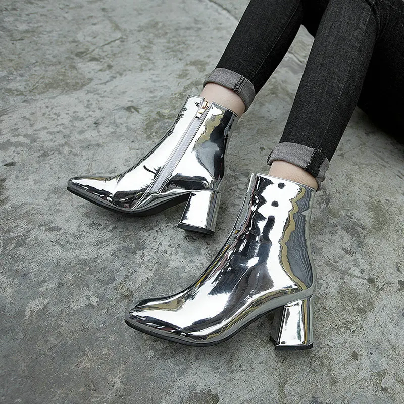 

Лакированная искусственная кожа, блестящая металлическая серебристая, золотистая, черная, квадратная зимняя теплая обувь на массивном каблуке, классические женские короткие ботильоны