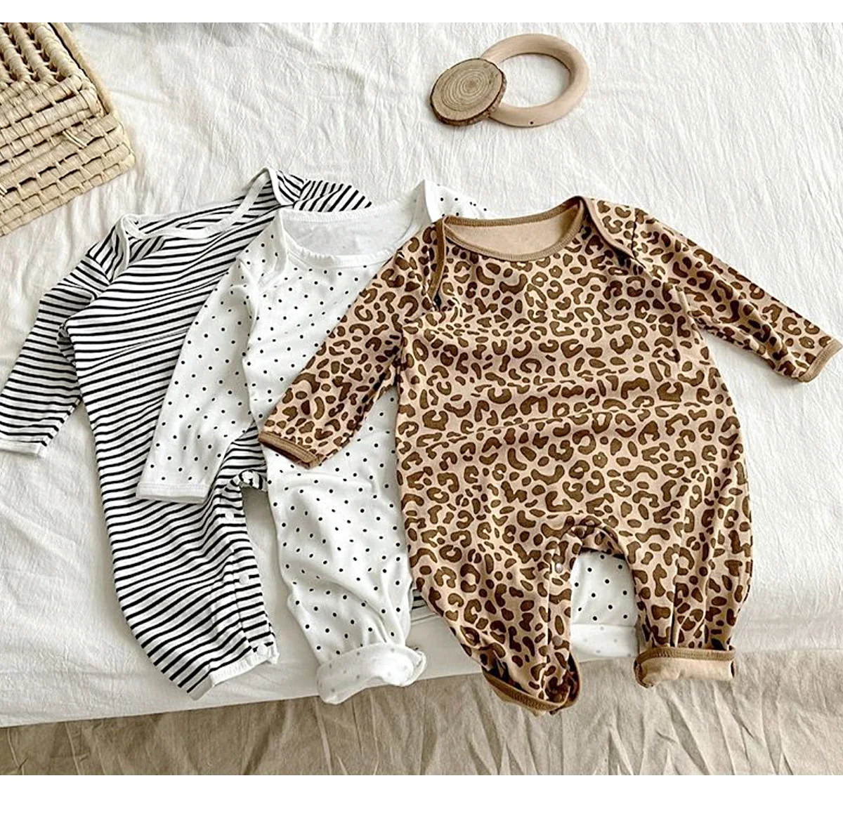 

( 0-3 Years Old) Ins Korean baby long sleeve pajamas spring autumn boy girls onesie crawl clothes comfortable home newborn