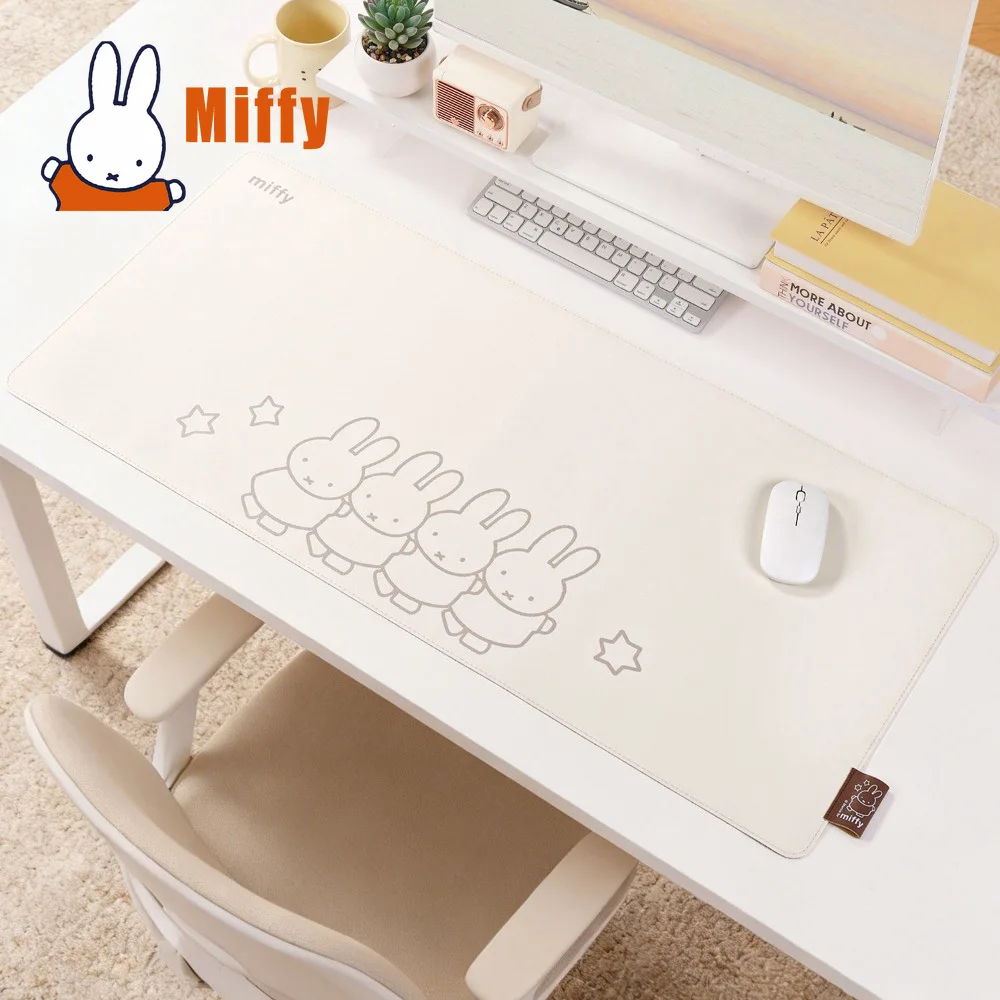 Kawaii Miffy Großes Mauspad Niedliches Hasen-Leder-Schreibtischpad Rutschfeste Verdickte Büro-Studier-Gaming-Arbeitsplatz-Deko Mädchengeschenk