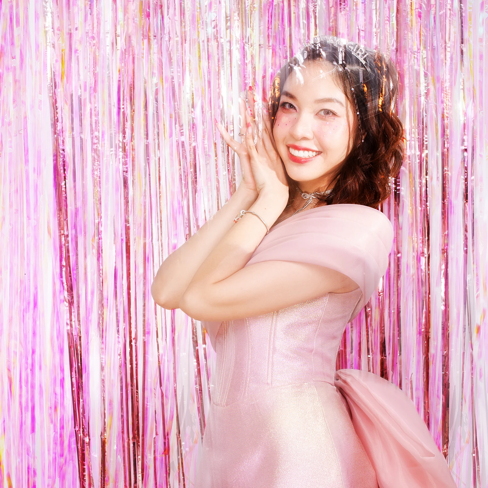 

2pcs Colorful Premium Photo Backdrop Party Wall Decor Collapsible Portable Stage Birthday Festival Decoration Doorway Window