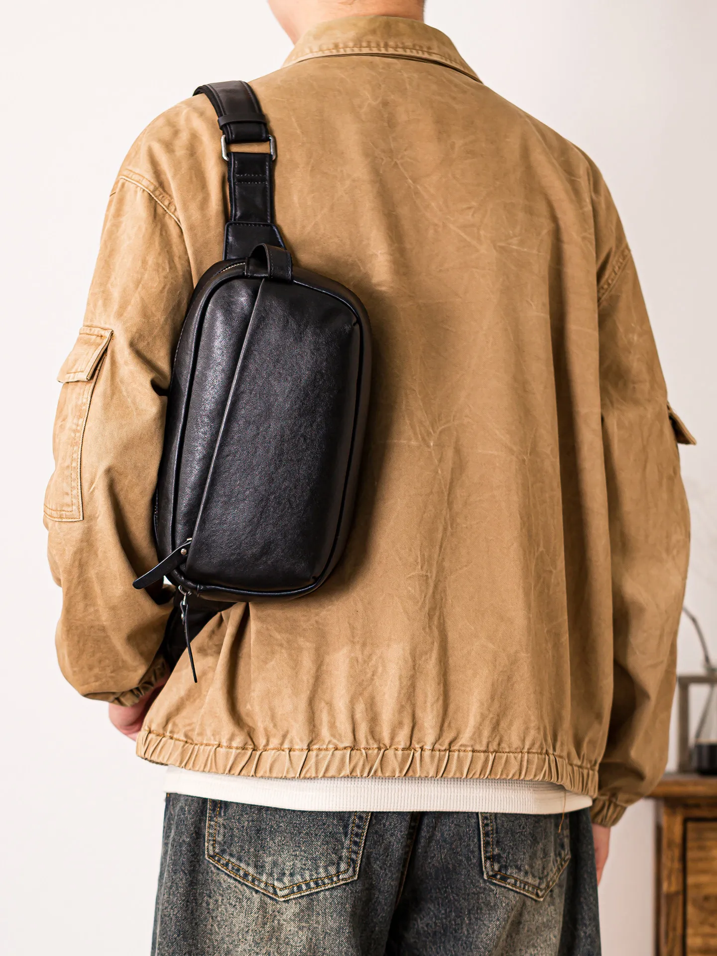 casual first layer cowhide men multifunctional chest bag outdoor travel luxury genuine leather sports black crossbody bag