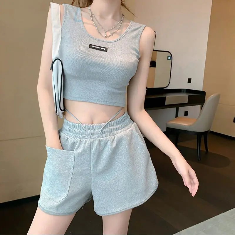 

Yoga Tank Top Short Sets for Women 2 Pieces Running Sports Woman Shorts Korean Style Classic Outfits Promotion Cheap Offers Kit