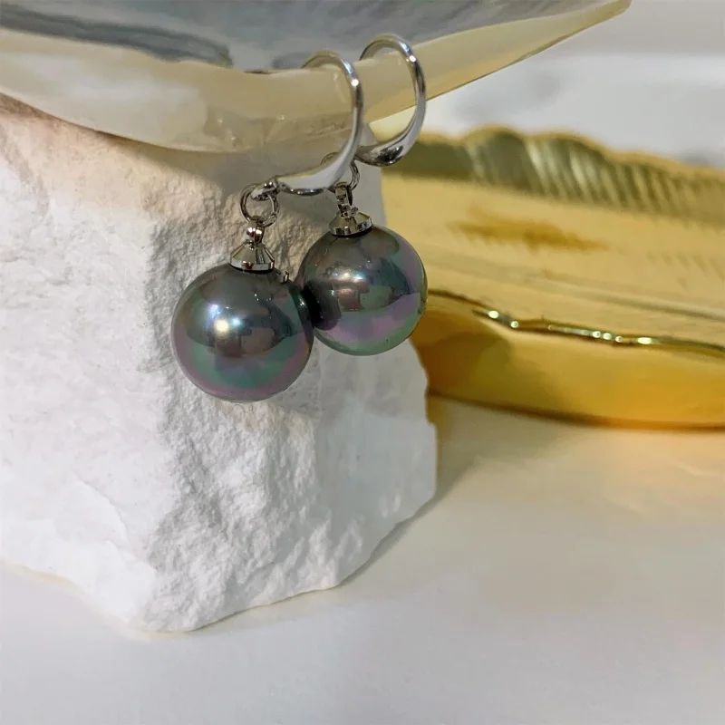 12mm Tahiti black and grey pearl earhook earrings Bright bright light is round earrings physical store advanced sense earrings