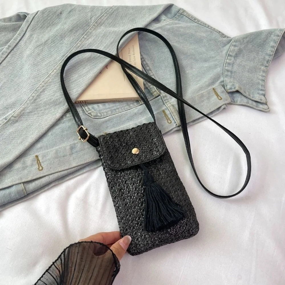 

Fashion Weaving Straw Woven Handbag Handmade Long Tassel Woman Phone Pouch Korean Style Niche Design Crossbody Bucket Bag Summer