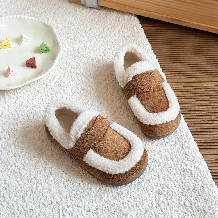 Girls Cotton Shoes New Winter Children Plus Velvet Warm Shallow Student Sneakers for Kids Girl White Fur Bordered Loafers