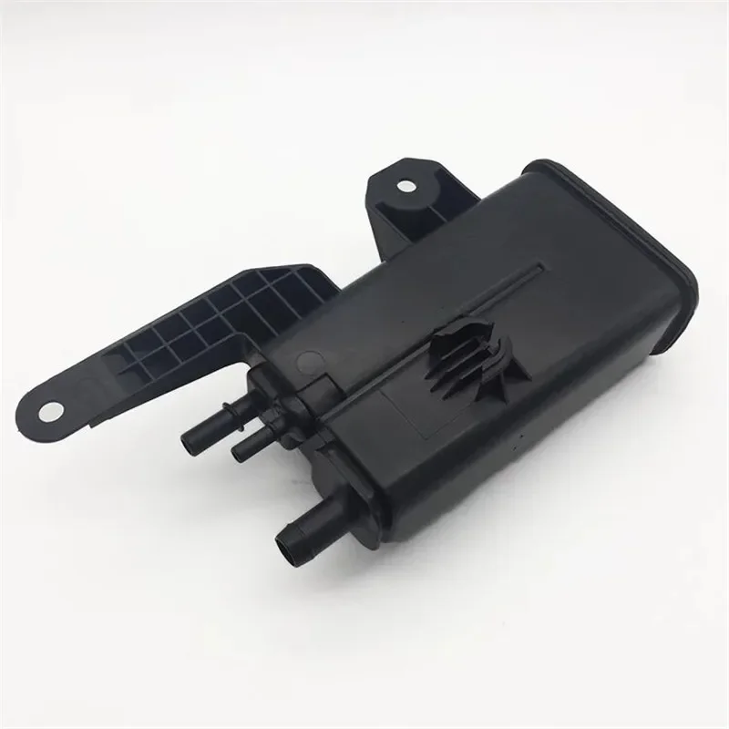 Engine Activated Carbon Canister For Peugeot 308 408 3008 Citroen Sega C4L 9676421780