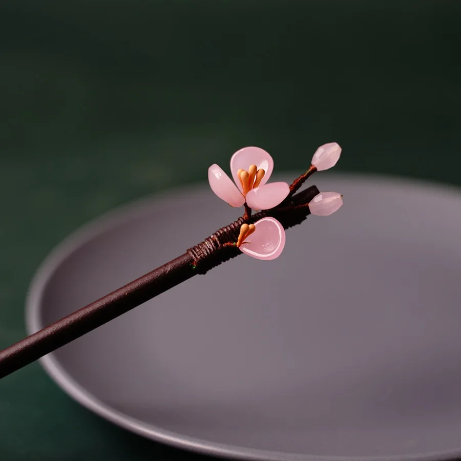 Floral Hair Pins Handmade Wooden Twist Bun Pin Chopsticks Flower Hair Clips Chinese Hair Stick Hanfu Headdress Hair Accessories