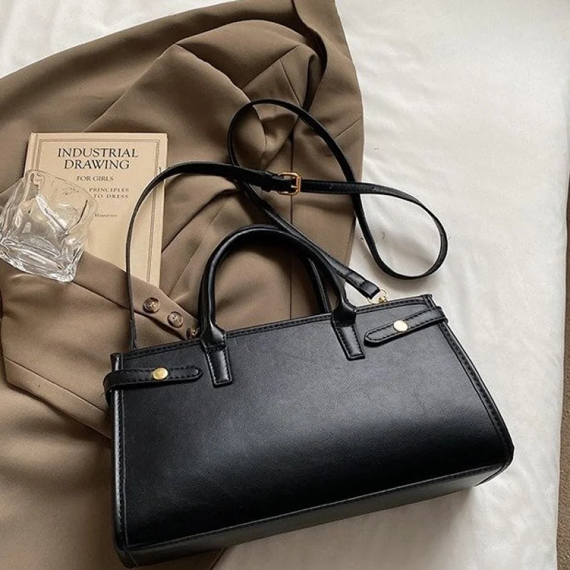 Винтажная кожаная сумка-мессенджер для женщин с ремешком через плечо для практичного повседневного использования