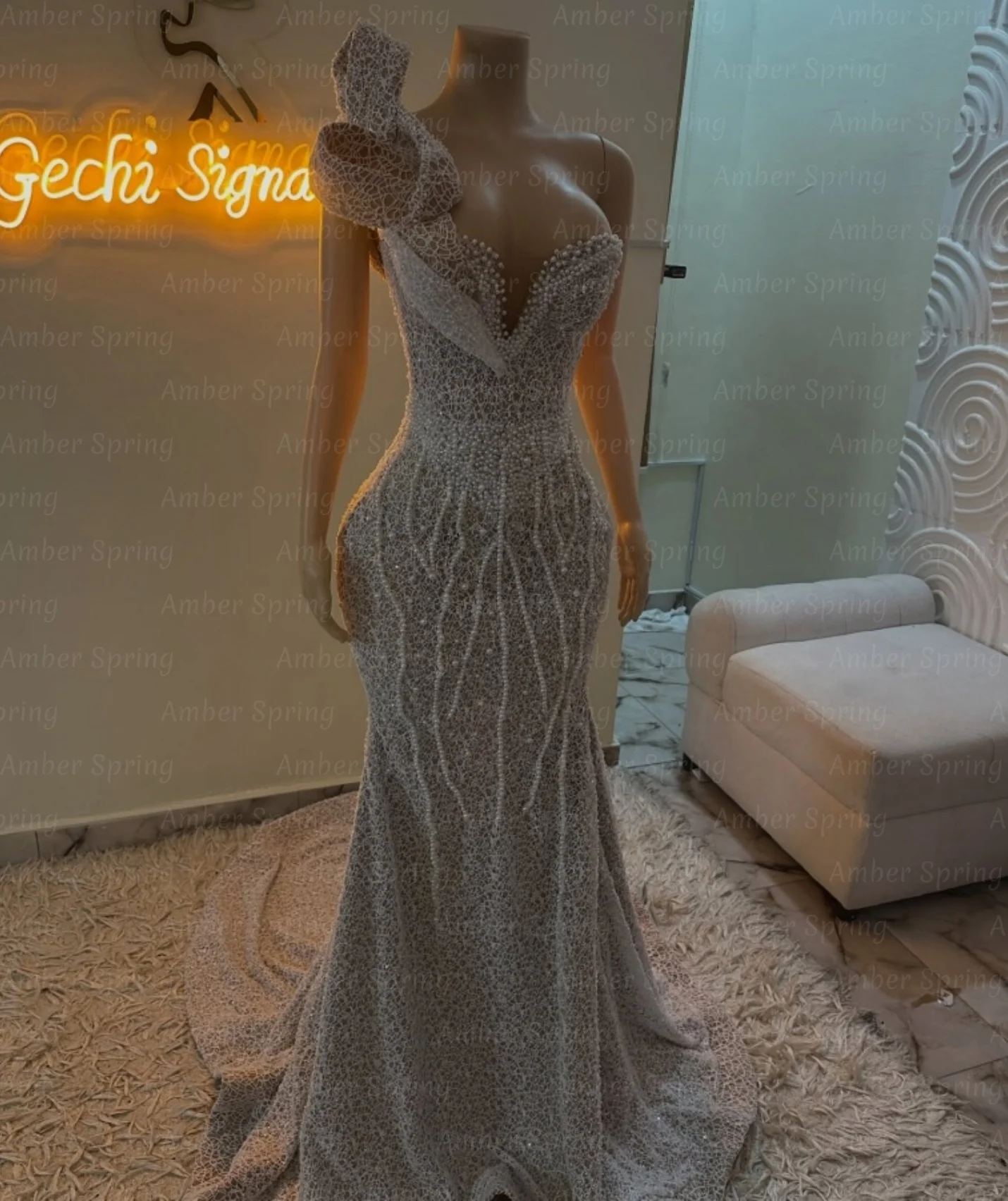 

Designer Elegant Evening Dresses Pearls Glitter Mermaid Women Formal Wedding Party Prom Gowns Lacing Up Back Gorgeous Customized