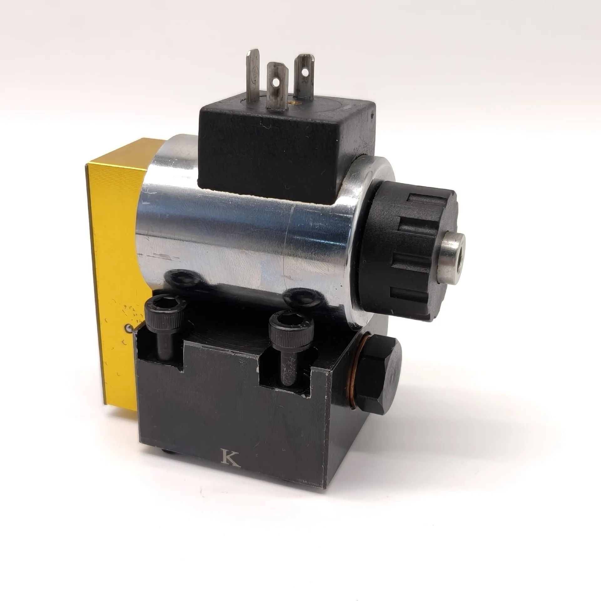 For 23QDF6B-70-G24Z4L 2/3 Way 70MPa Ultra High Pressure Solenoid Ball Valve, Two-position Three-way Hydraulic Control Valve