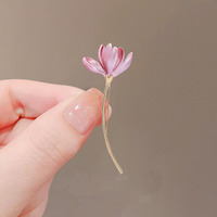 Fashion Exquisite Brooches for Women Girls Elegant Lotus Flower Metal Badges Brooches Casual Office Pins Suit Jewelry