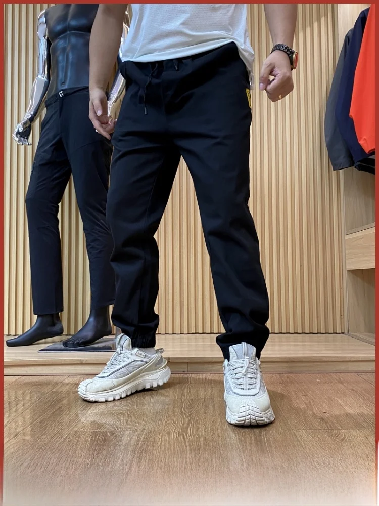 

Comfortable Breathable Men's Dstring Elastic Waist Cargo Pants Autumn New Arrival Casual Loose Fit Trousers for Daily Wear