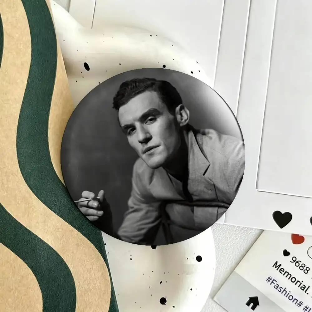 D-Donal F-Finn Actor Laser Badge Applicable For Backpack Clothes Hats Decor Creative Accessories