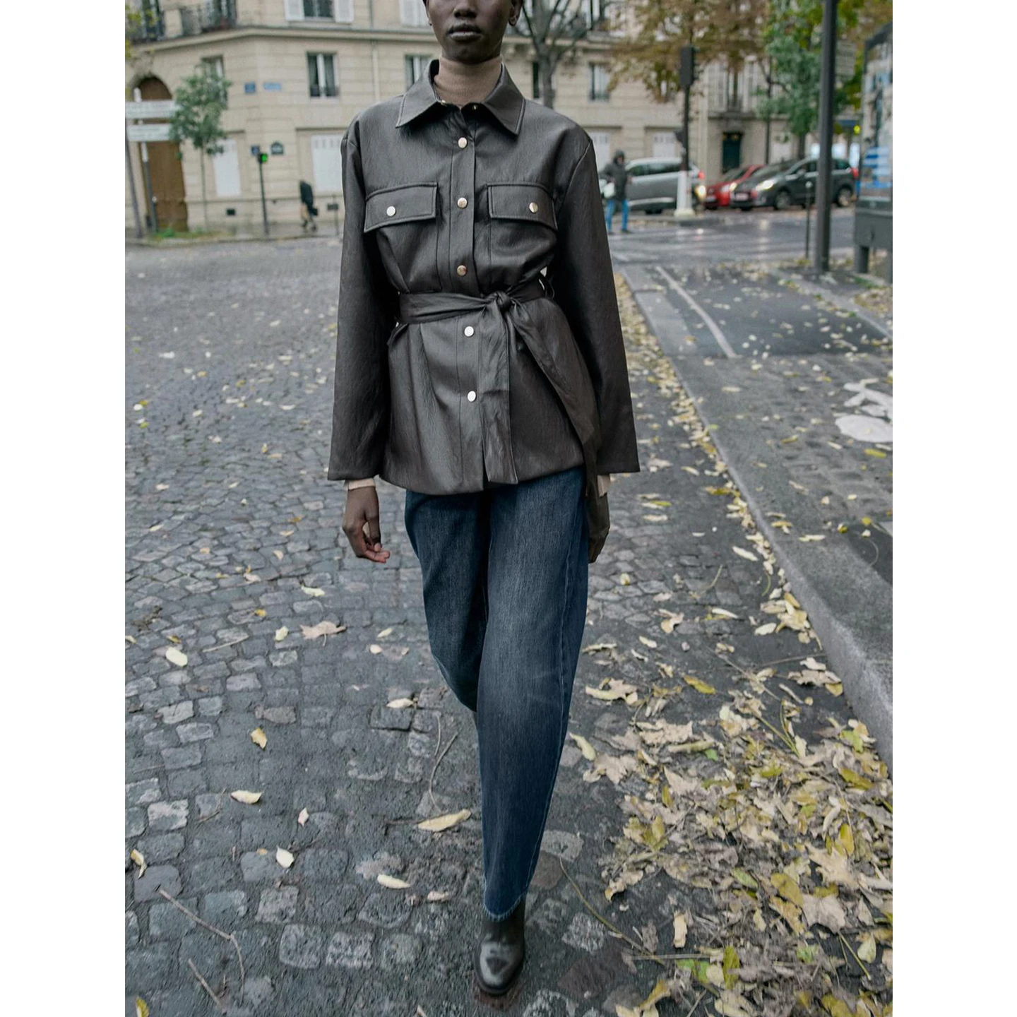 خريف شتاء جديد المرأة طويلة Sve بولي Leather الجلود Jaet مع حزام الأمريكية Sle الوقوف طوق معطف السيدات Faion ملابس خارجية