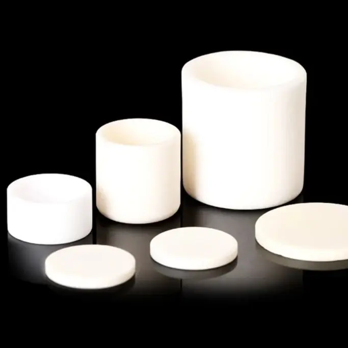 

Цилиндрический тигель из 99% глинозема с крышкой