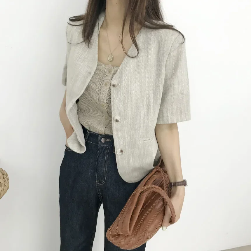 Summer Women T-shirt Slim Fit All-Match Artistic Short-Sleeved V-neck Single-Breasted Coat Chic Temperament Korean Style