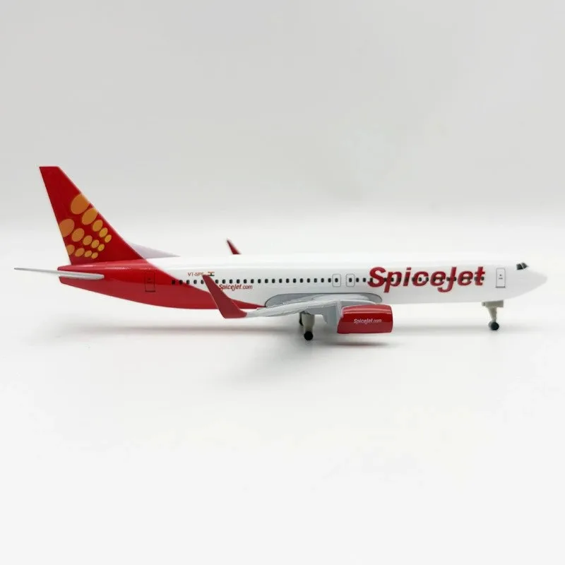 Boe-ing 737 Scale Airplanes 20CM Metal B737 Spicejet Airways Diecast Aircraft Diecast Assemble Gift For Collections And Displays