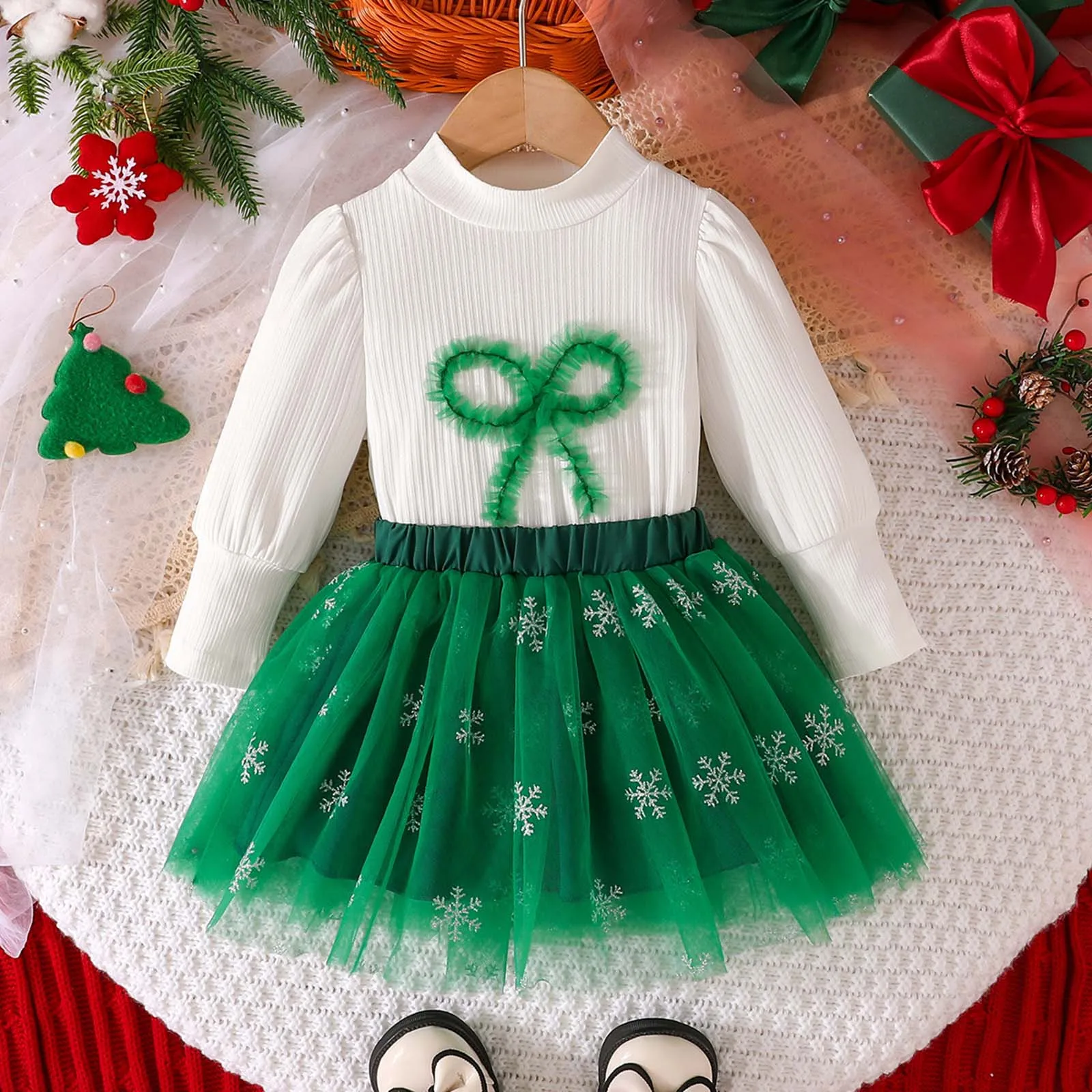 

Outfit for Big Kids Girls Christmas Dress Set Long Sleeved Bow Print Top Snowflake Mesh Dress Two Piece Set Girl Sweatshirt